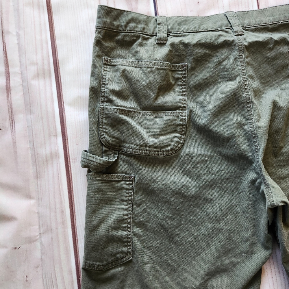 Carhartt Rugged Flex Relaxed Fit Canvas Utility Work Short Olive, Men's Size 44 - Picture 5 of 9